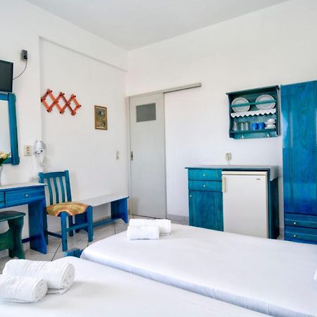 Hotel Panselinos à Anafi Extérieur photo