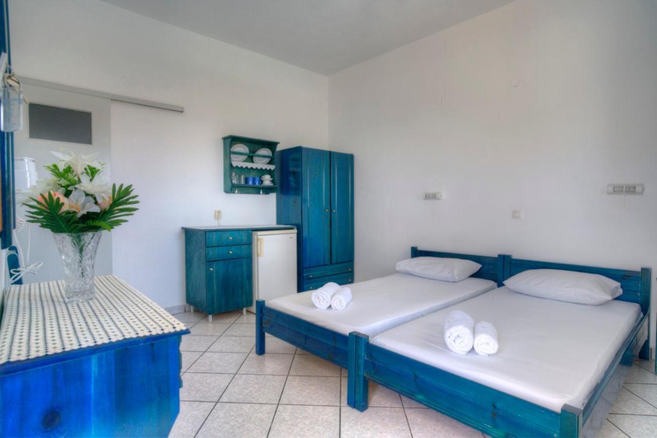Hotel Panselinos à Anafi Extérieur photo