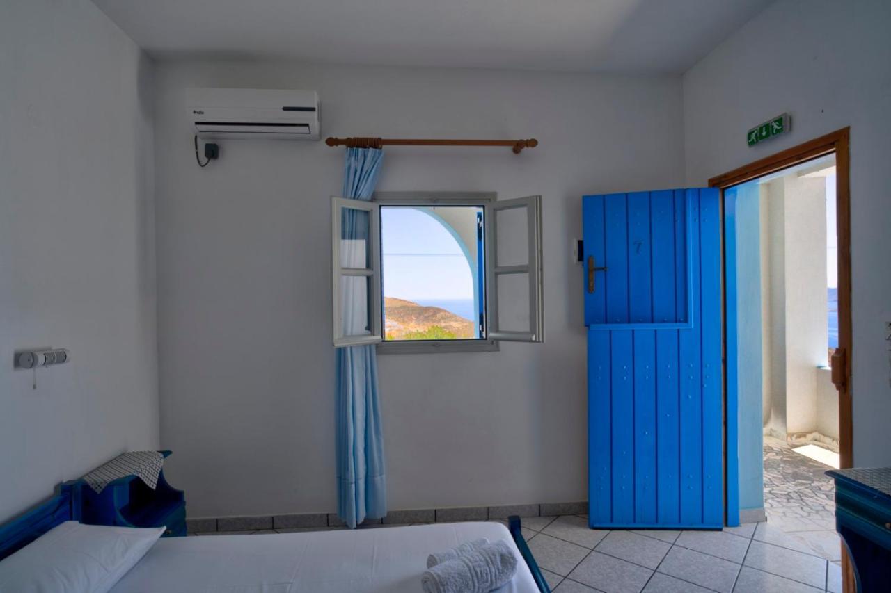 Hotel Panselinos à Anafi Extérieur photo