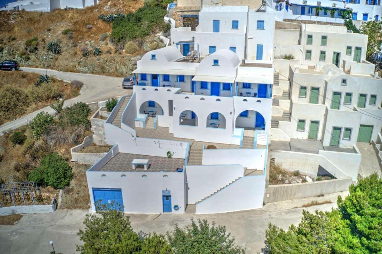 Hotel Panselinos à Anafi Extérieur photo