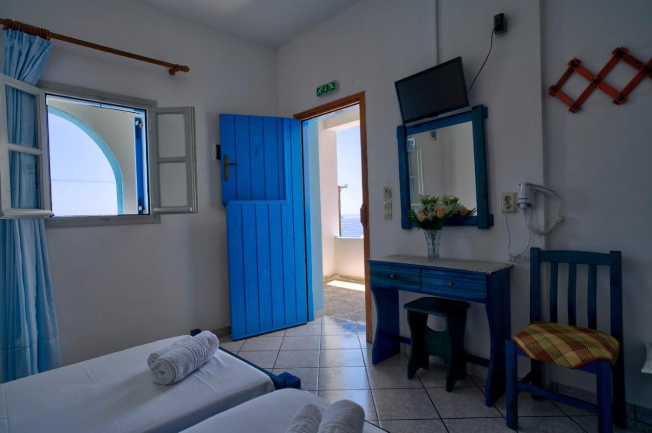 Hotel Panselinos à Anafi Extérieur photo