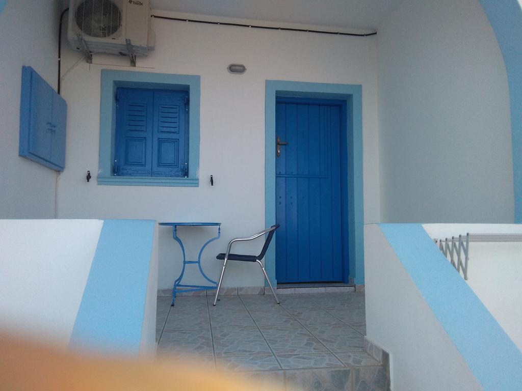 Hotel Panselinos à Anafi Extérieur photo