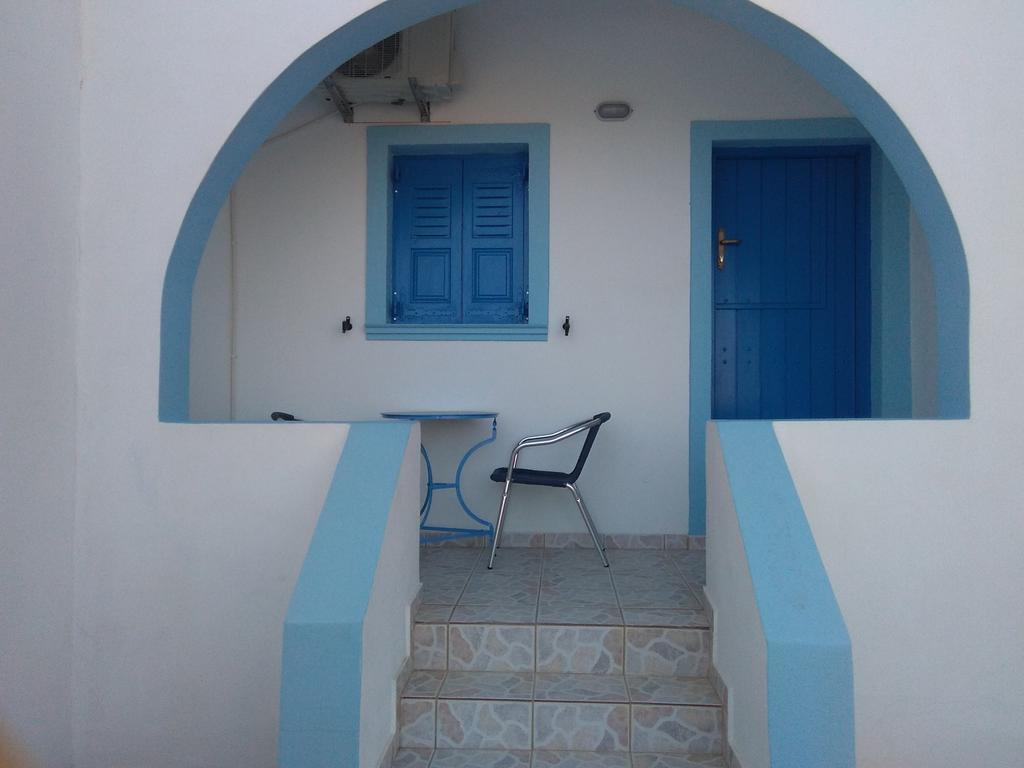 Hotel Panselinos à Anafi Extérieur photo