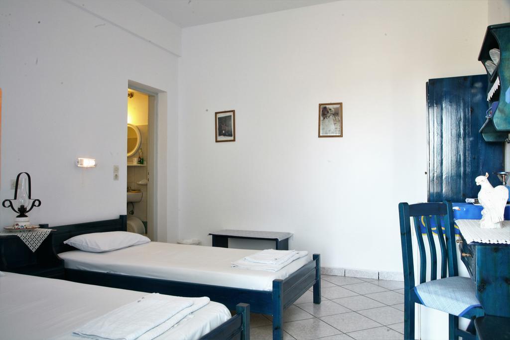 Hotel Panselinos à Anafi Extérieur photo