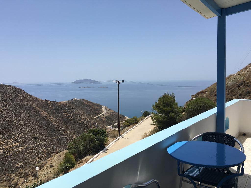 Hotel Panselinos à Anafi Extérieur photo